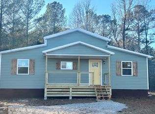 525 N River Cir, Hogansville, GA 30230