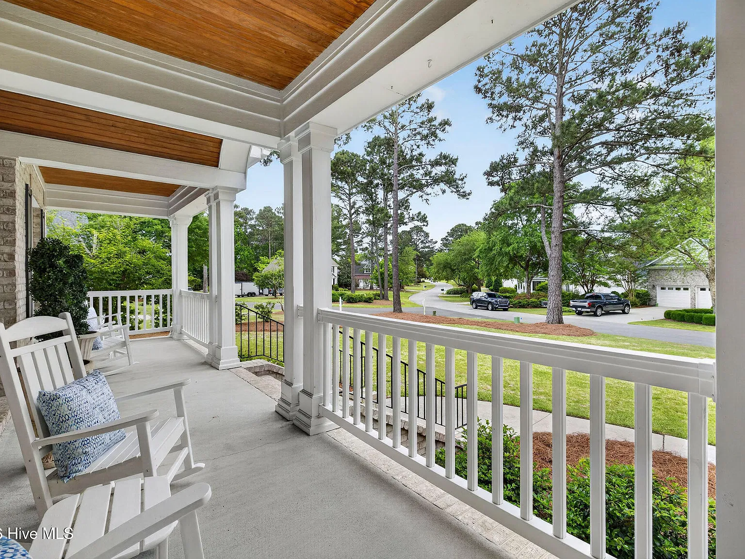 4 bed, 3.5 bath, 3316 sqft, $4,000 — Photo 4