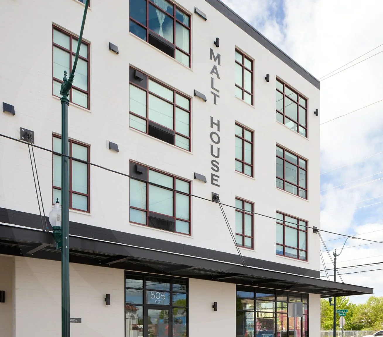 The Malt House Apartment Homes — Photo 4