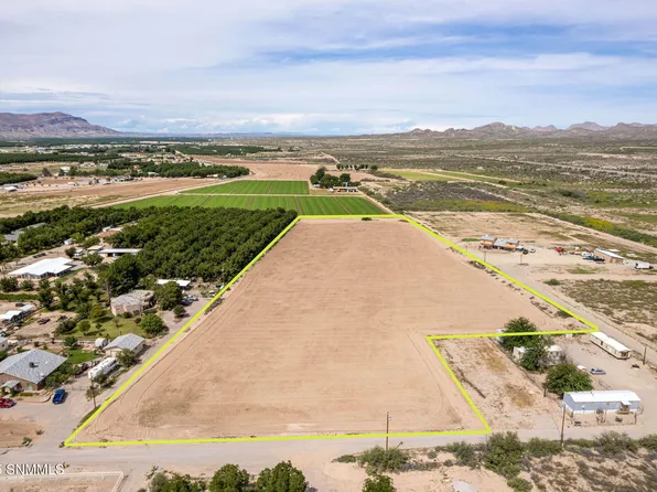 305 Diaz Rd, Las Cruces, NM 88007
