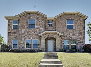 604 Rain Lily Dr, Desoto, TX 75115