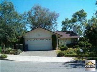 22406 Barbacoa Dr, Santa Clarita, CA 91350