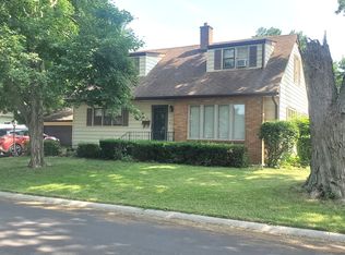 203 College Ave, Ottawa, IL 61350