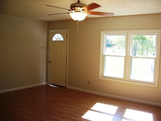 2nd image of 99 Doyle Rd
