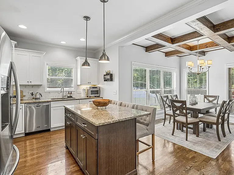 3015 Dogwood Trl — Photo 17