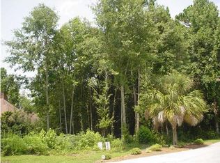 2014 Summerton Ct, Pinopolis, SC 29469