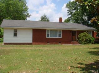 200 Strickland Dr, Smithfield, NC 27577