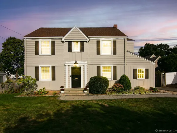 84 Ridgewood Road, West Hartford, CT 06107