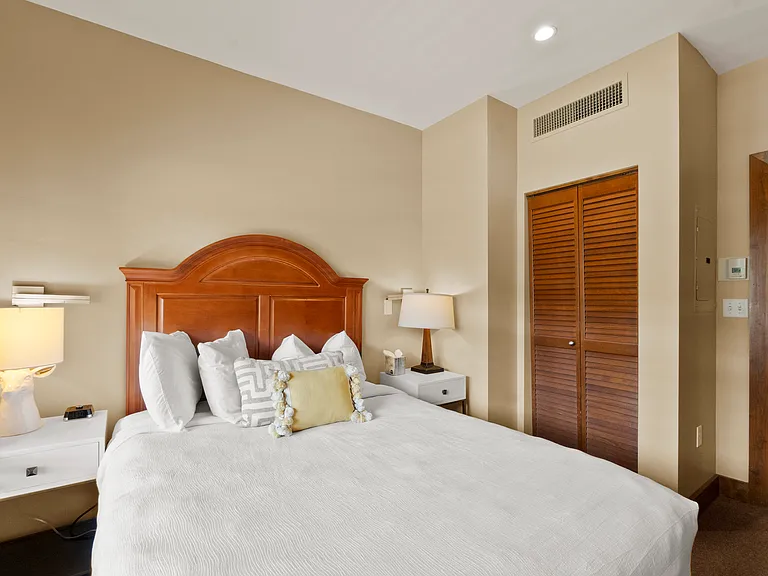 Second Bedroom /