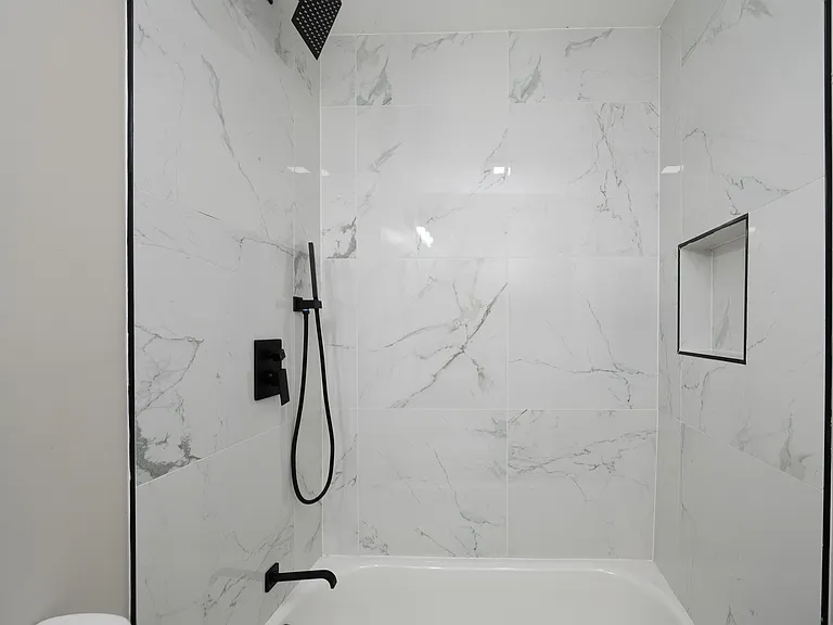 2804 Yankee Rd — Photo 12