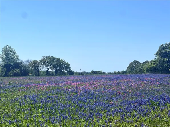60 Fm 1227 Rd, Navasota, TX 77868
