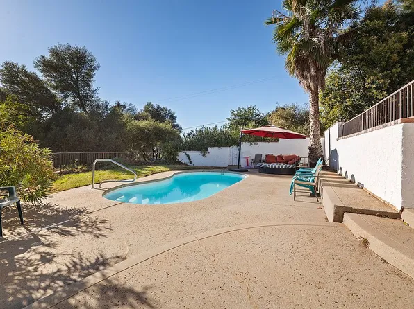 19225 Overlook Dr, Sonora, CA 95370