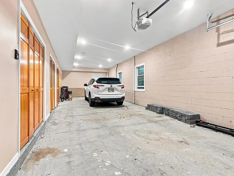88 Poplar St #1 — Photo 29