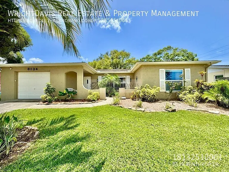 8134 Winthrop Dr — Photo 2