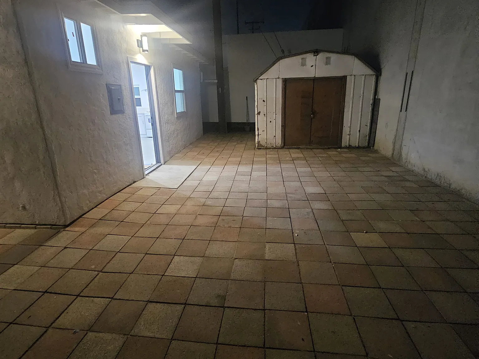 Studio, 500 sqft, $1,500 — Photo 4