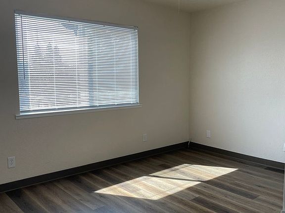 4th image of 409 G St #6