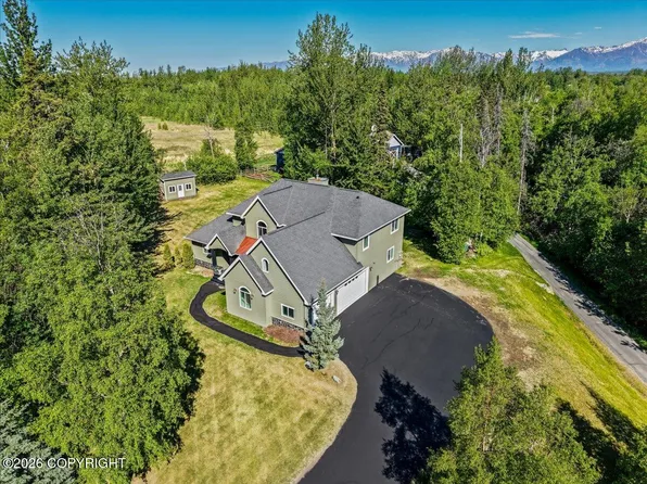 1540 S Badger Rd, Palmer, AK 99645