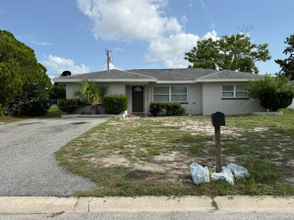 7110 Arbutus Dr, Port Richey, FL 34668