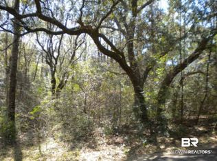 9 Echo Ln, Fairhope, AL 36532