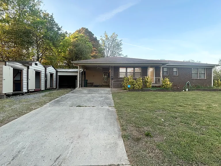 4508 Austin Ave NW — Photo 1