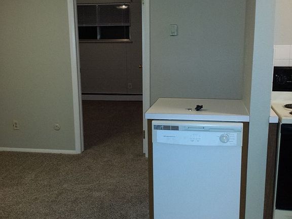 3rd image of 1909 11th Ave APT 4