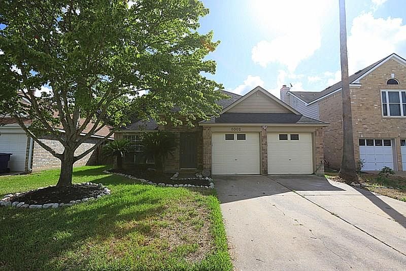 1st image of 6002 Fern Hollow Ct