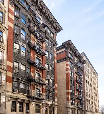 Sold by Brown Harris Stevens | media 18