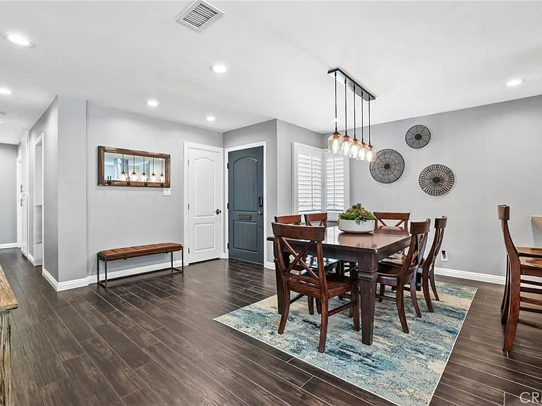5251 Anthony Ave — Photo 18