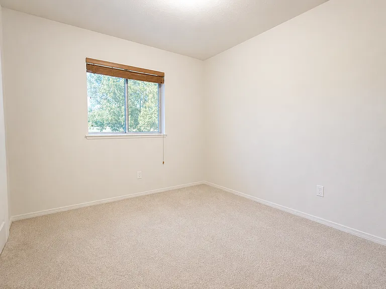 3204 S Johnson Pl — Photo 11
