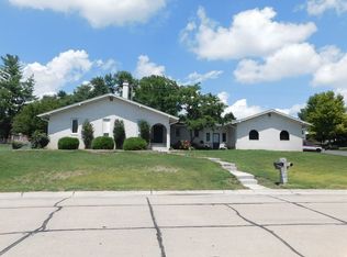 4606 60th St, Columbus, NE 68601