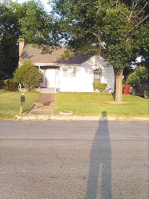 1st image of 1900 Agnew St