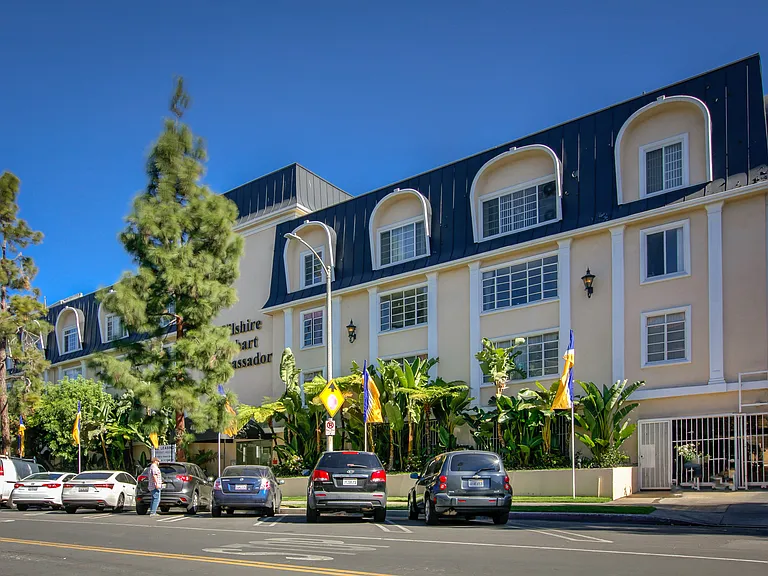 Wilshire Hobart Ambassador — Photo 3