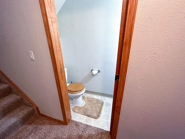 7215 Brentford Dr — Photo 27