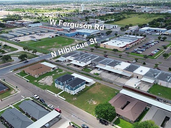 3rd image of 807 Los Tesoros Dr