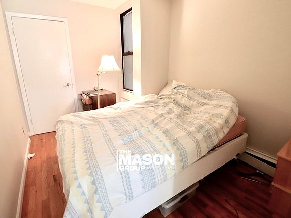 3rd image of 514 W 48th St #4L