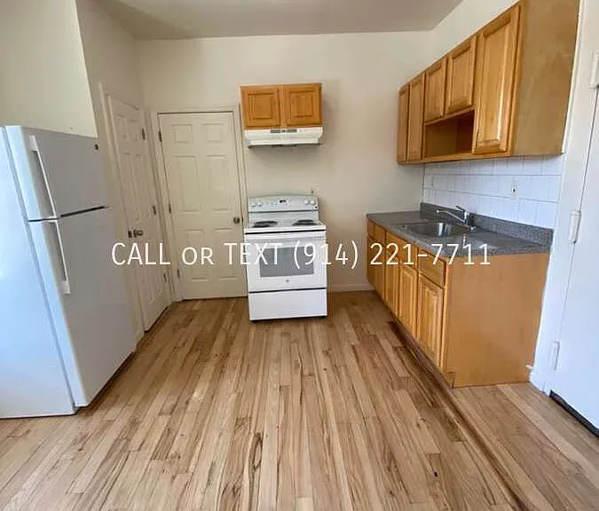 506 S Broadway #4A — Photo 2