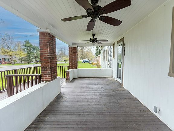 4th image of 6224 Versailles Rd