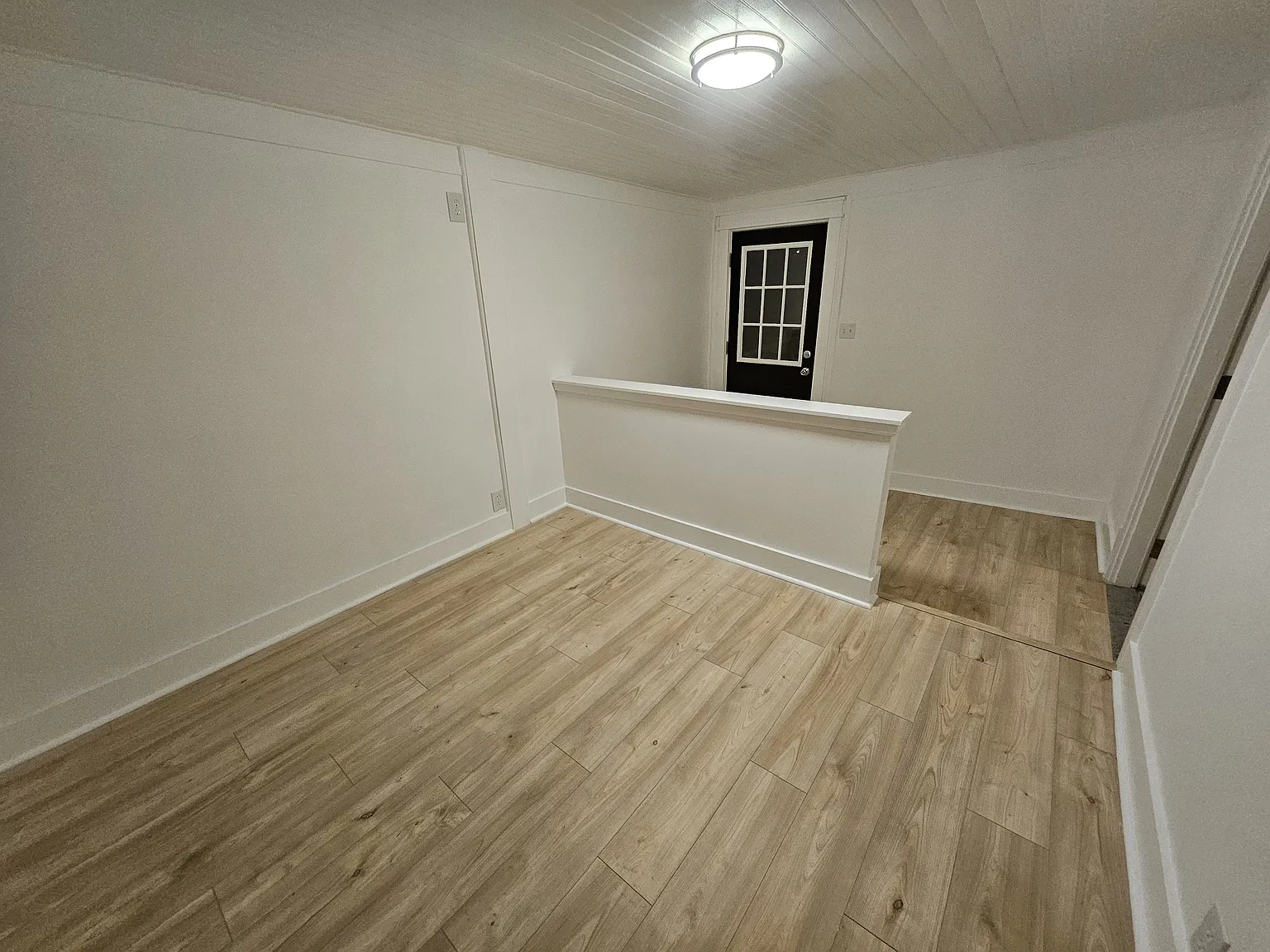 3 bed, 1200 sqft, $1,550 — Photo 3