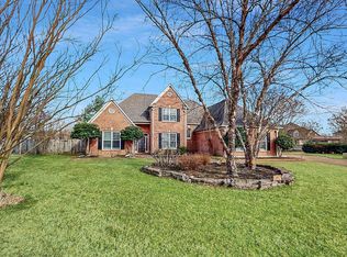 9350 Groveway Cv, Germantown, TN 38139