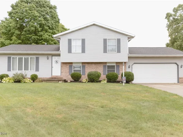 11868 Patroon Cir NW, Canal Fulton, OH 44614