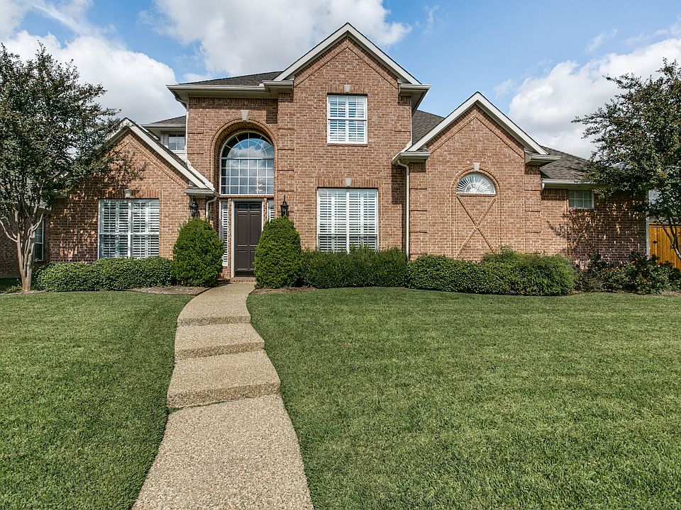 1st image of 3813 Brookfield Dr