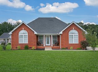301 Sarah Ln, Portland, TN