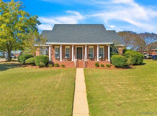 1679 Rambling Brook Ln, Prattville, AL 36066