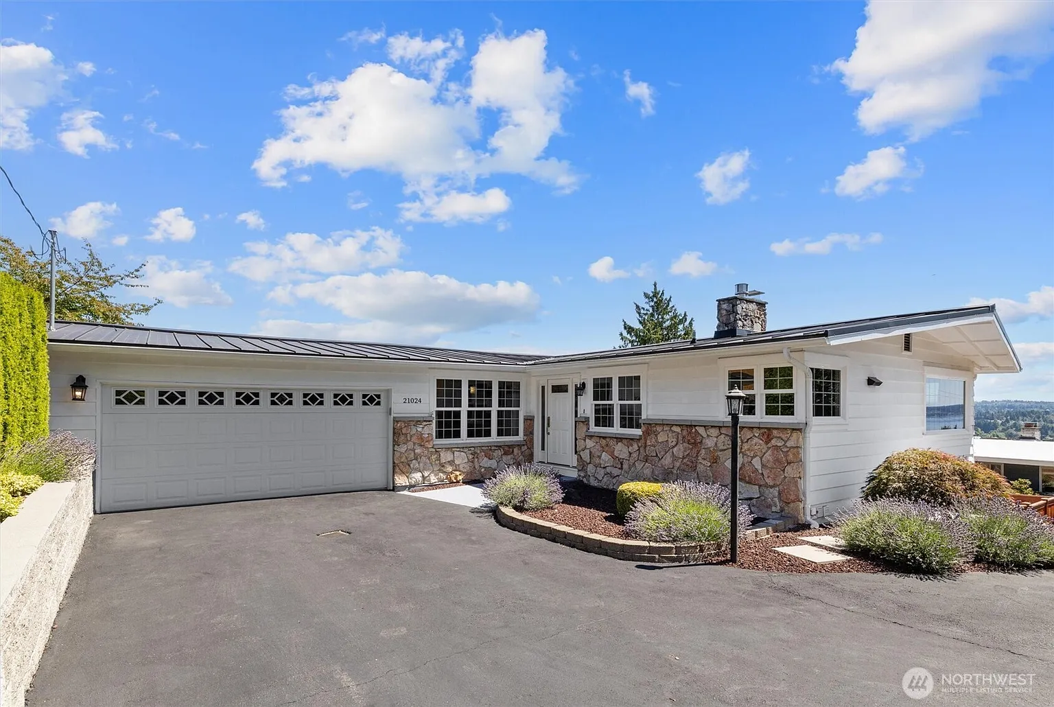 21024 5th Avenue S photo 1