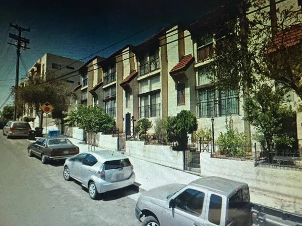 923 W College St, Los Angeles, CA 90012