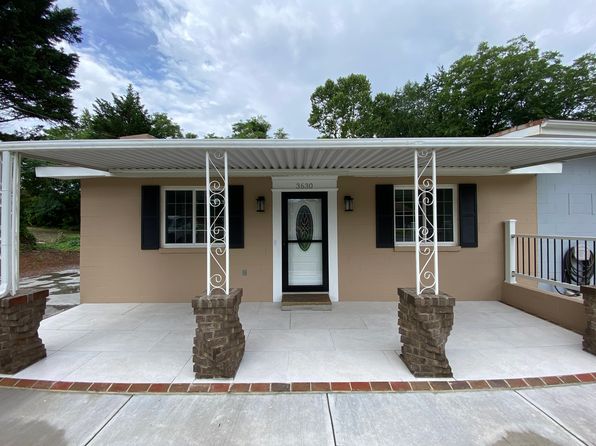3630 Hewes Ln