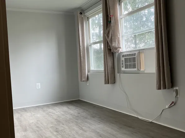 108 Park St #1, Pittsburgh, PA 15209