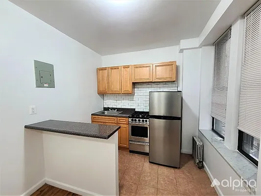 Rented by Alpha Properties NYC I LLC | media 4