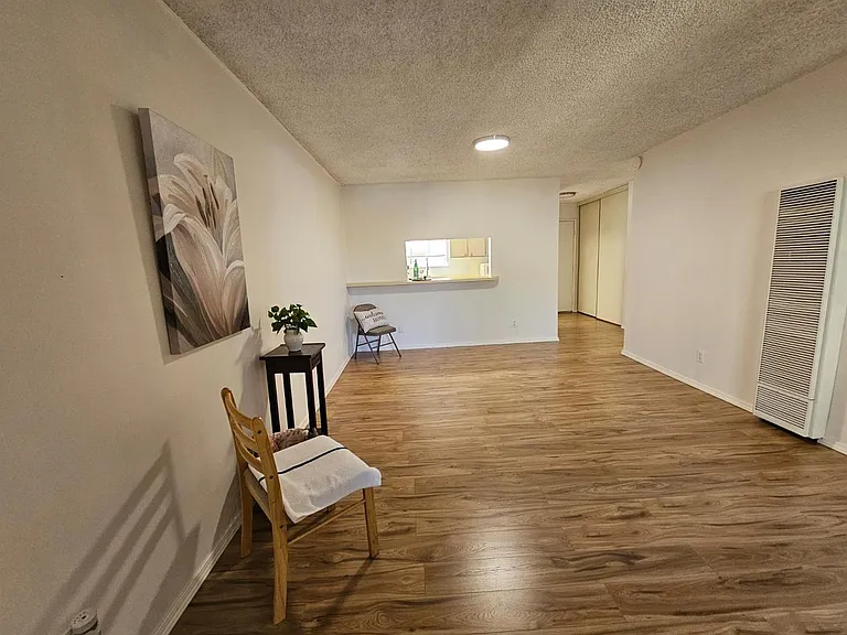 1060 Oak Grove Rd #37 — Photo 14