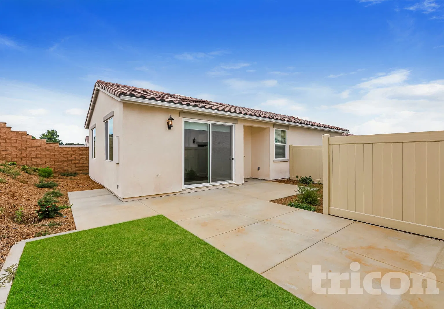 1762 Taylor Avenue Unit 2 Corona CA — Photo 1